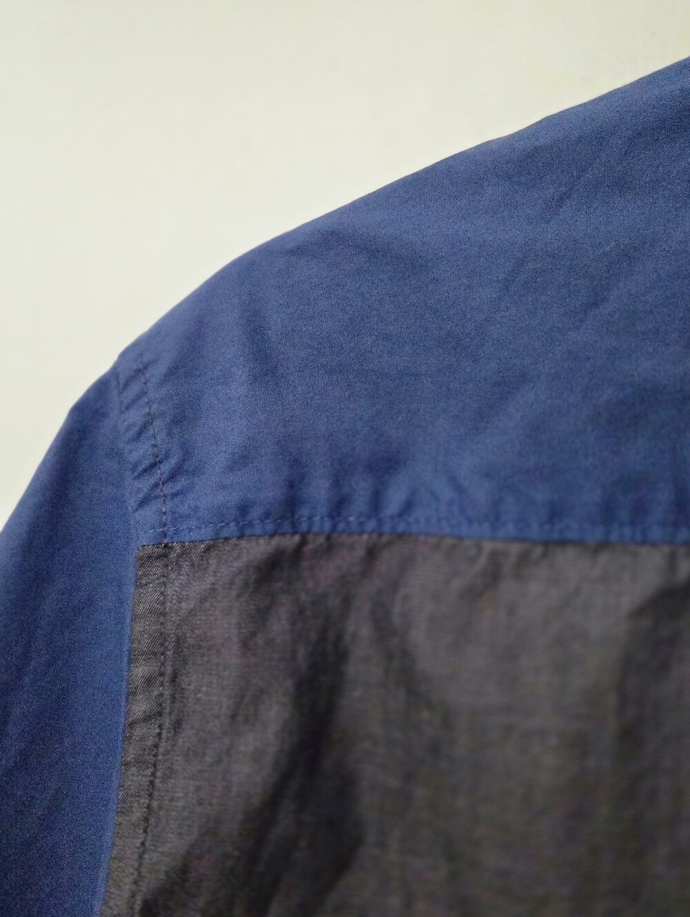 GUESS Men Slim Fit Colorblock Short Sleeve Button-Up Shirt Blue Charcoal Size L - Picture 10 of 11